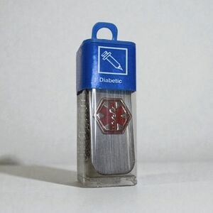 ACU-LIFE NWT Medical ID Necklace Diabetic Chain Dogtag Alert8